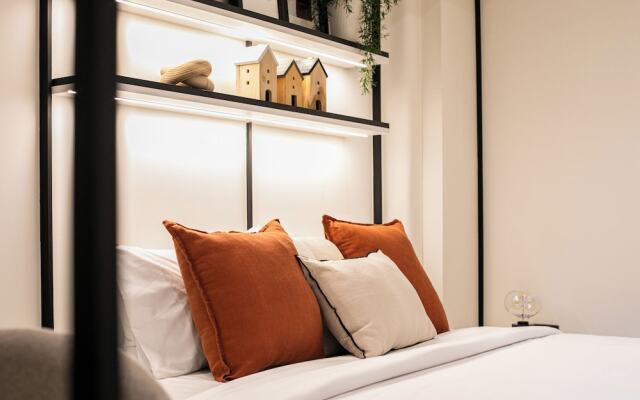 Pillow B Hotel