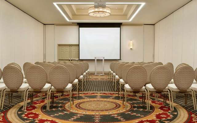 Hilton Columbia Center