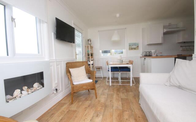 37A Medmerry Park 2 Bedroom Chalet