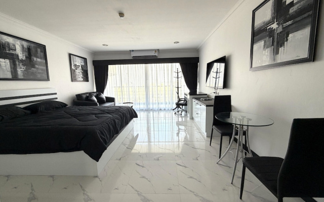 Spacious Studio With Balcony - TW Platinum Suites, Jomtien