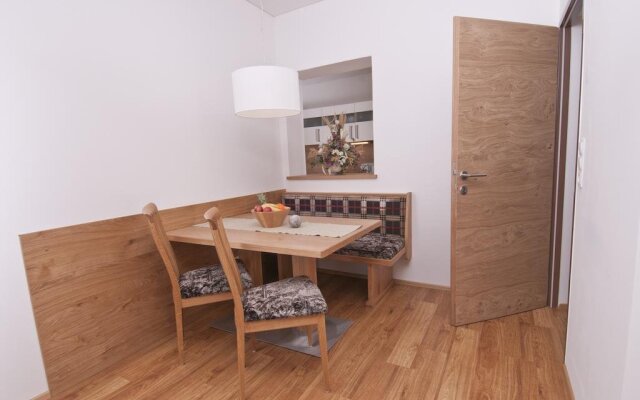 Aparthotel Rubinius