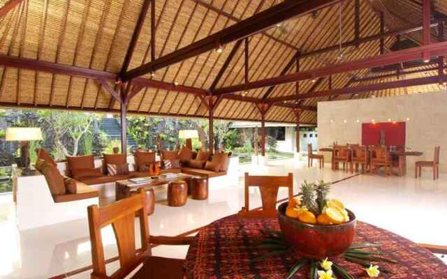 Villa Taman Kanti