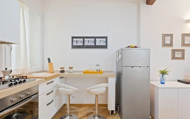 Pratello Luminous & Cozy Apartment in Centro