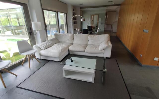 Sanxenxo Casa Rial 47 con PISCINA CLIMATIZADA