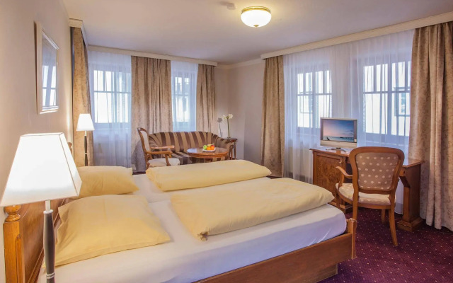 Cella Central Historic Boutique Hotel