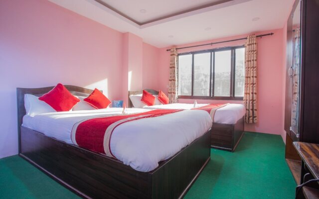 OYO 137 Hotel Pranisha Inn