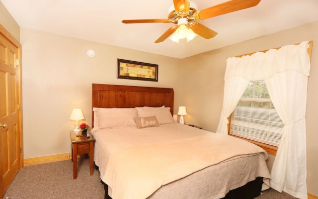 Pinnacle View 7C - Three Bedroom Chalet