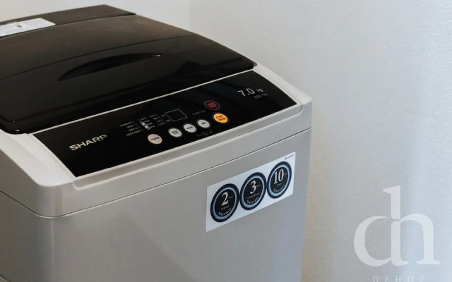 Rooftop Pool Jalan Landmark Apartments