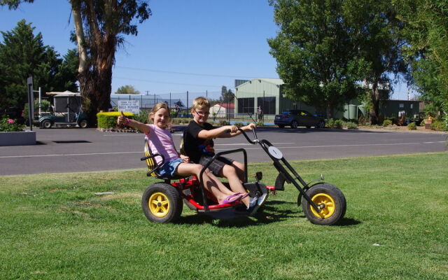 Gold Nugget Tourist Park