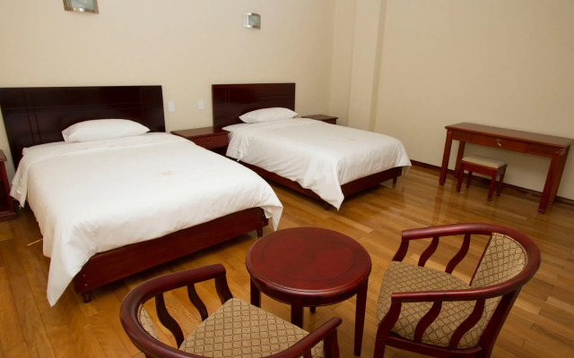 Hotel L&L