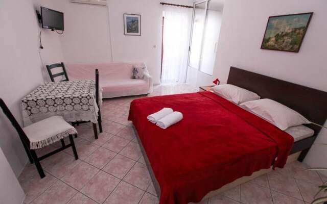 Ruz - Near Beach - 2 - A 204