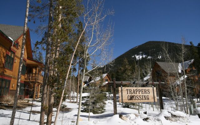 Trappers Crossing 8769
