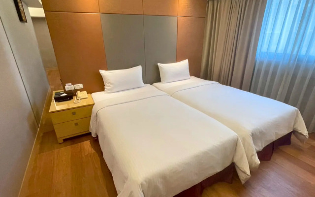 Delton Hotel
