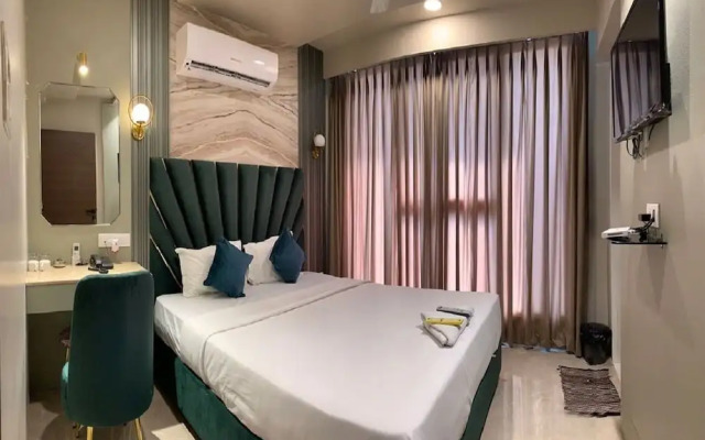 Hotel Grand Nidhivan