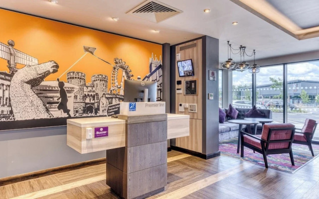 Premier Inn Bristol Parkway - M32