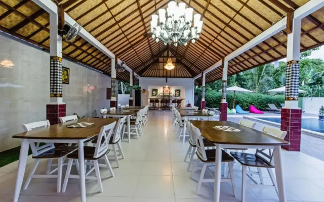 Kesari Glory Hotel