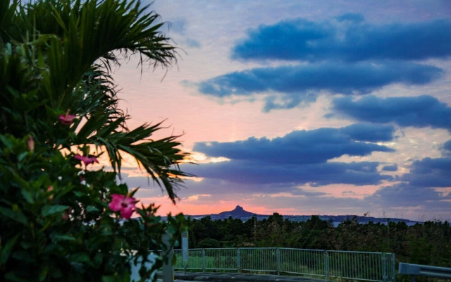 Jacuzzi Terrace Okinawa IMS