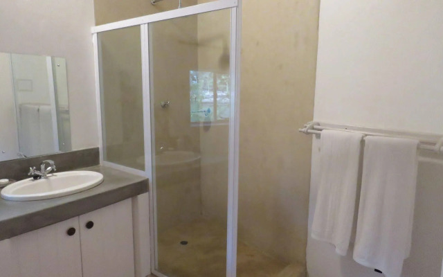 IsiLimela Game Lodge