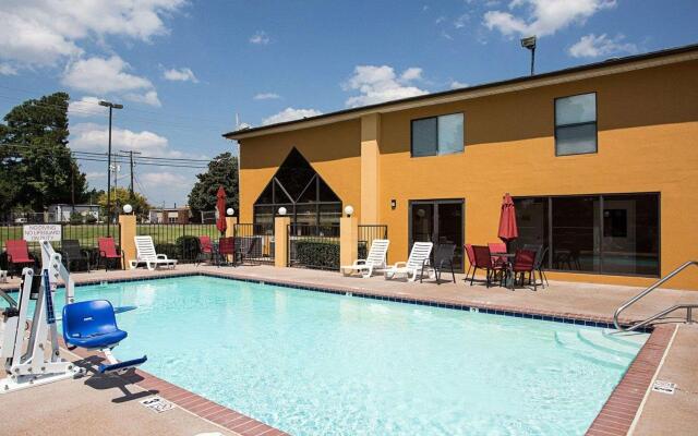 Quality Inn Southaven - Memphis South