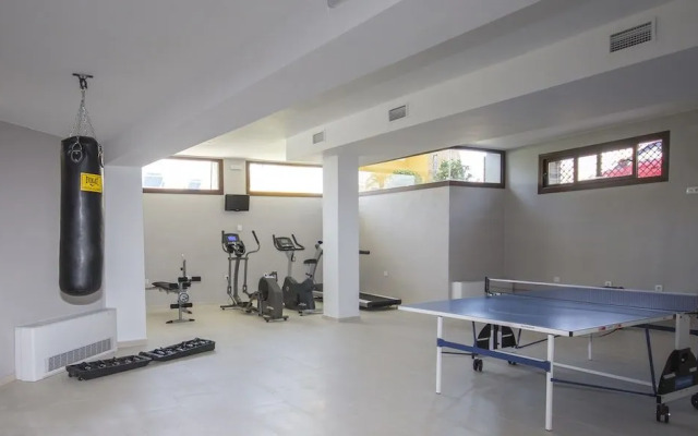 Hostal Doña Lola Marina