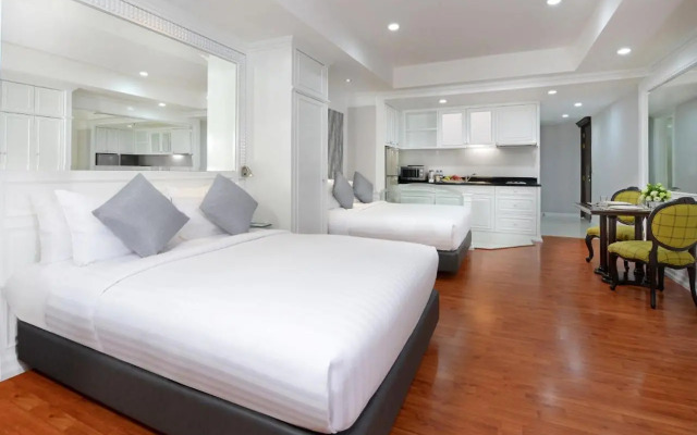 Centre Point Plus Hotel Silom