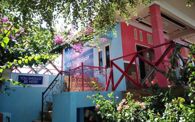 Gili Tralala Hostel