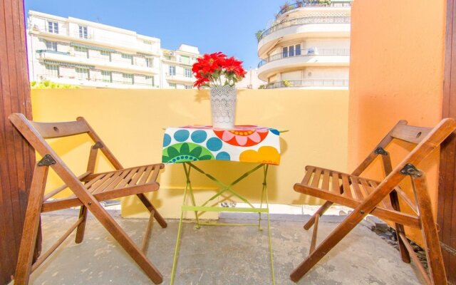 Blue Lagon Five Stars Holiday House