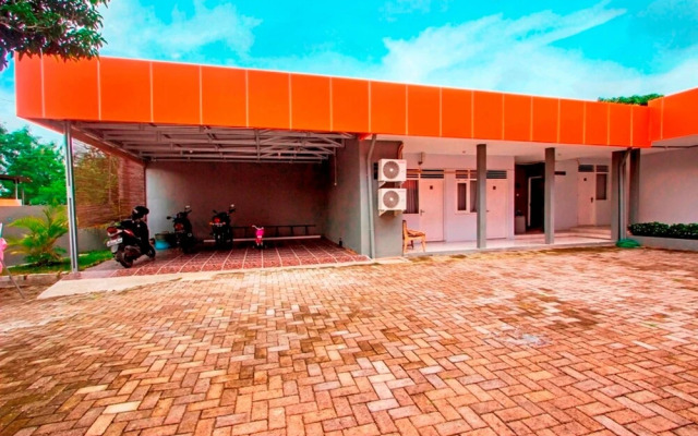 RedDoorz near Atmajaya University