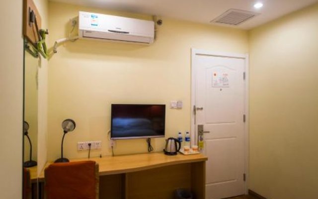 Home Inn - Chongqing Guanyinqiao Hongqi Hekou Light Rail Station