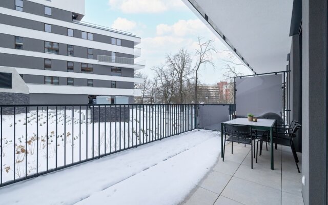 Luxurious Apartment by Renters Prestige