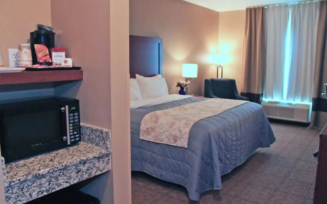 Heartland Inn and Suites