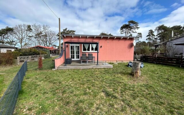 Gemuetlicher Bungalow am Meer in Pepelow
