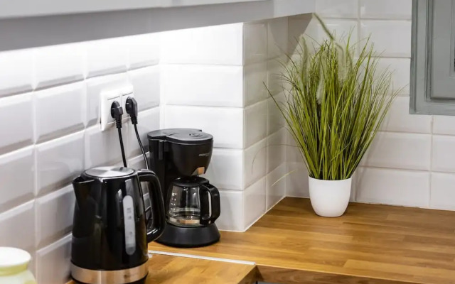 Quiet Apartment With a Garden at Exarcheia