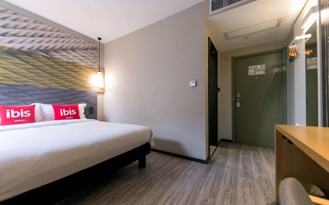 Ibis Shanghai Gubei