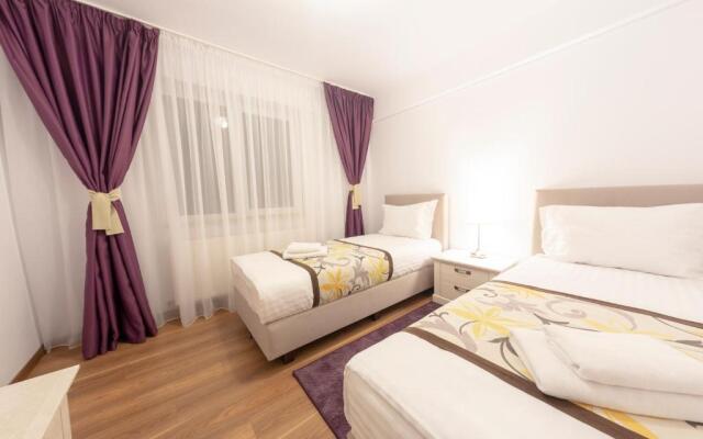 Отель Crema Residence