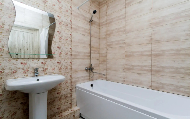 iHome (Айхоум) на улице Сакко и Ванцетти