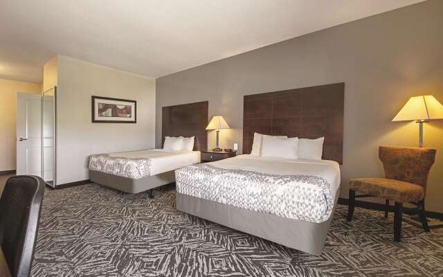 La Quinta Inn & Suites by Wyndham McKinney