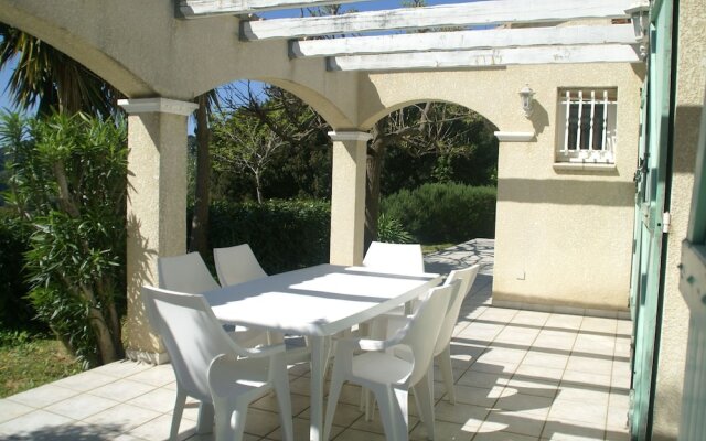 Spacious Villa in Alata with Private Garden And Panoramic View