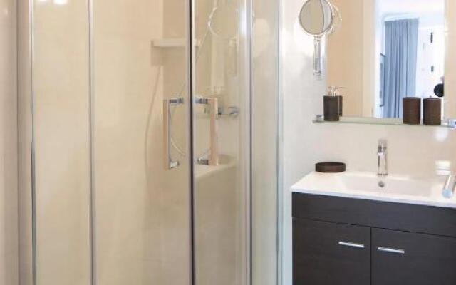 Central Navy Studio by Timelystay