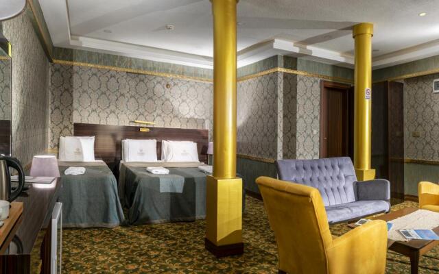 Marinn Deluxe Hotel