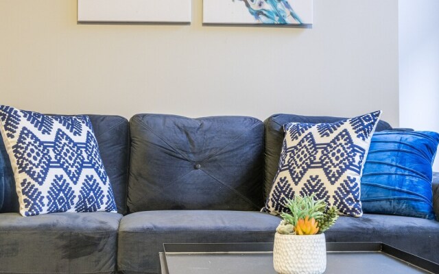 FRONTDESK R&T Lofts Downtown Des Moines