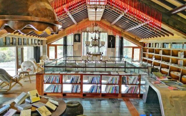 Shiduju Boutique Hotel