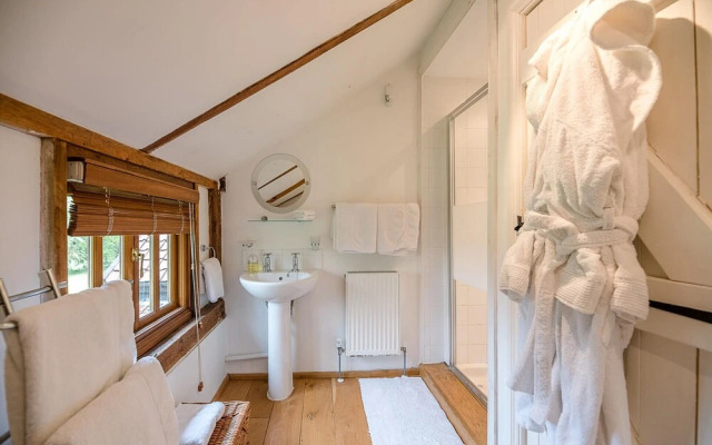 The Hayloft, Clopton