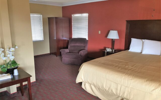 Pacific Inn & Suites