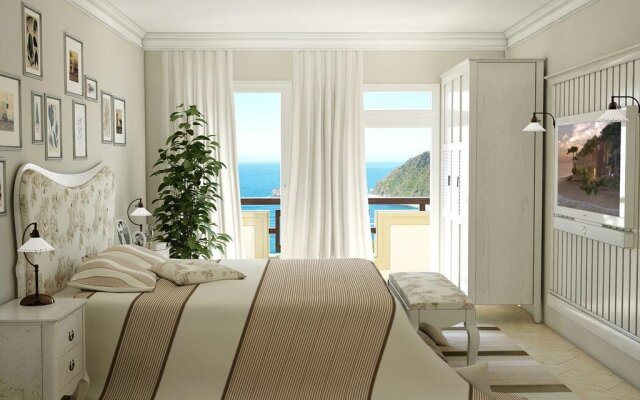 Oasis Beach Club