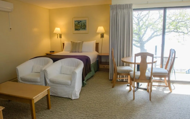 Sechelt Inn