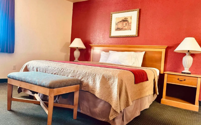 Econo Lodge Del Rio