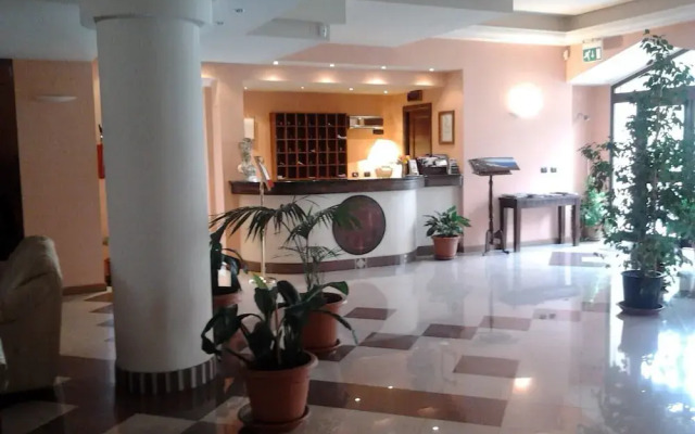 Athena Palace Hotel