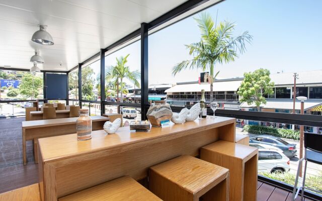 Airlie Sun & Sand Accommodation Studio 1