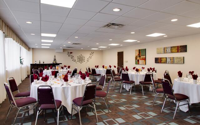Holiday Inn Niagara Falls State Park Entry by IHG